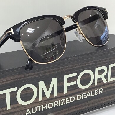 TOM FORD🕶