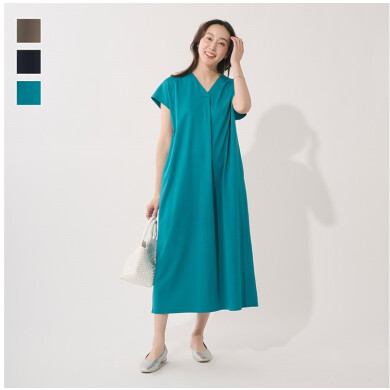 👗楽ちんキレイ見え！【すごナノ撥水】Vネックカットソーワンピース👗