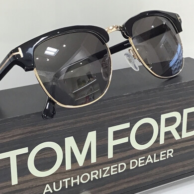 TOM FORD🕶