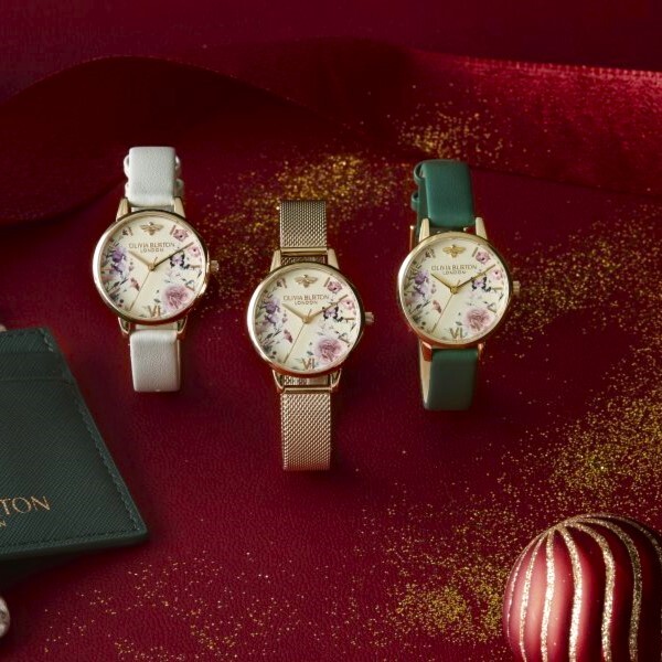 おもちさま　BURTON STELLAR165　限定　美品 新作【OLIVIA BURTON】冬の庭の花々を閉じ込めた腕時計 │エイチ