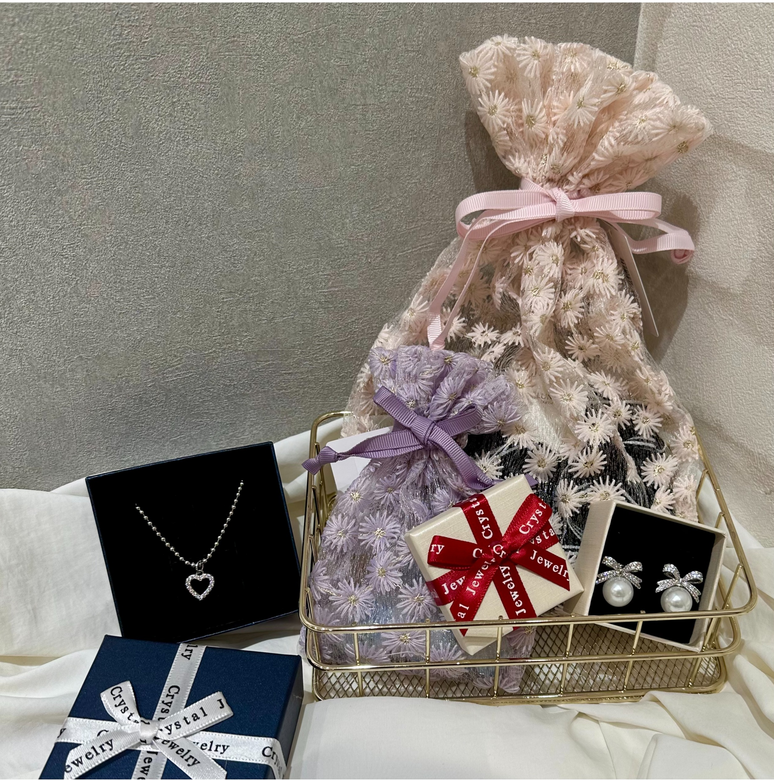🎁ギフトラッピングのご紹介🎁 │ルナアース │ ショップブログ │ JR