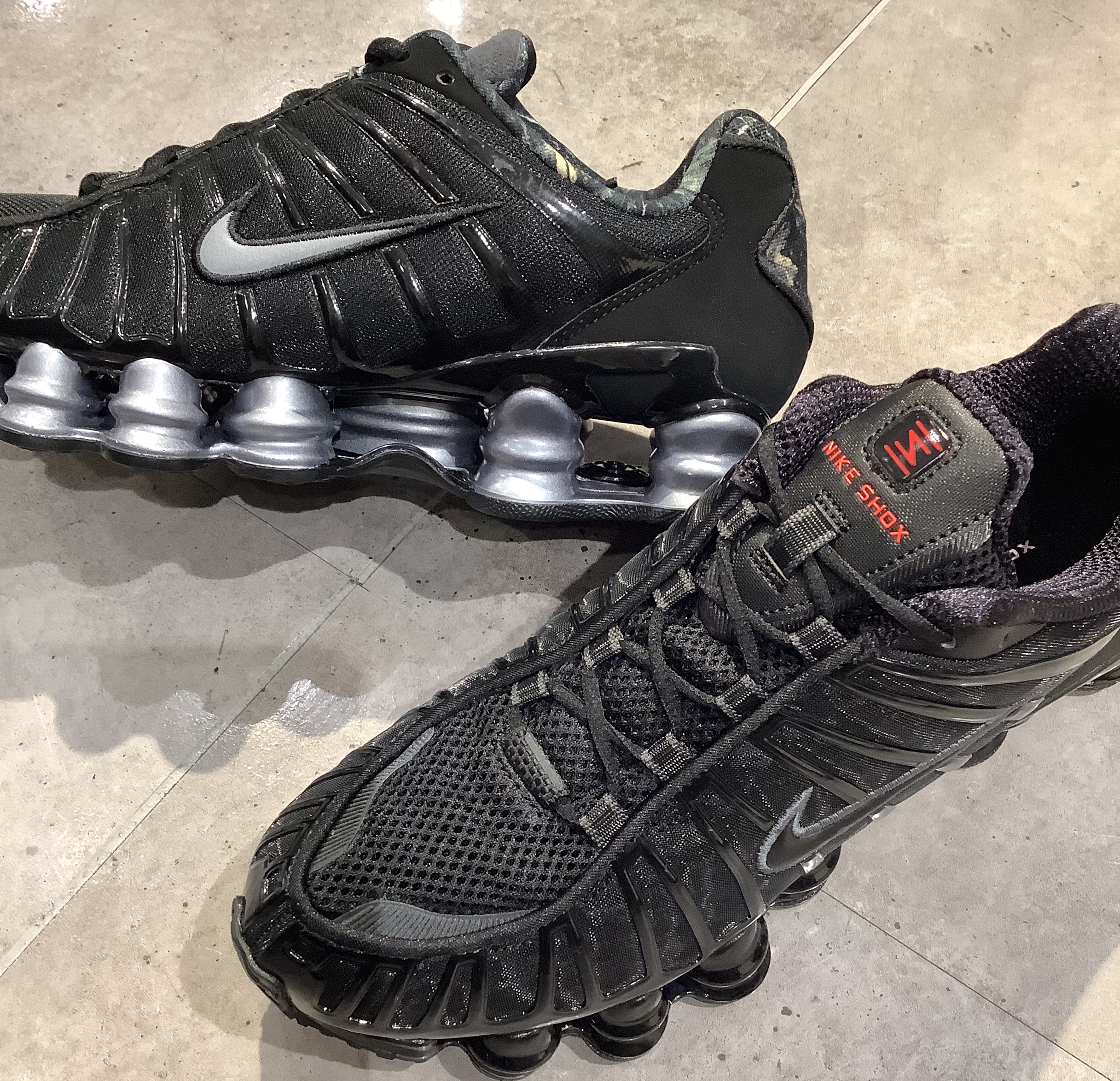 NIKE ⚡️SHOX TL │ABCマートグランドステージ/シャルロット