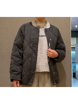 キルティングダウンジャケット
