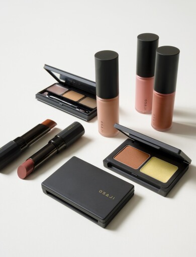 OSAJI AUTUMN MAKEUP COLLECTION