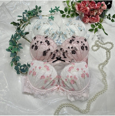 新作ナルエー💗