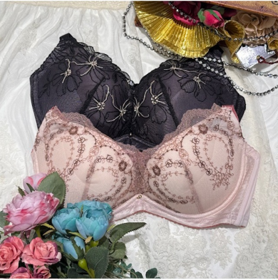 新色登場！ブラジェニック脇高細見えタイプ✨