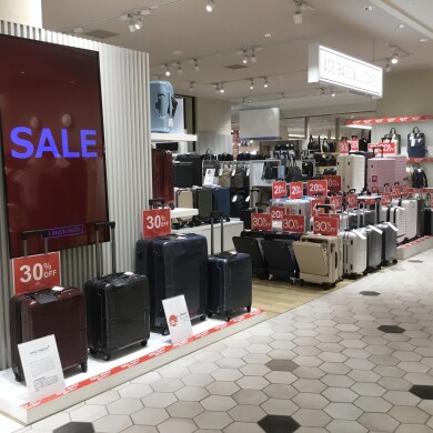 店内商品 30％〜50%OFF‼️