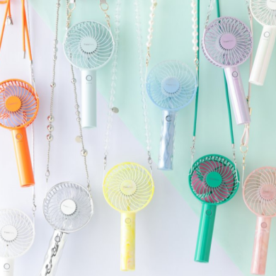 ＼あなたはどれにする？／毎年大人気の「フレ ハンディファン」シリーズ🌈