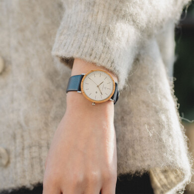 【KERBHOLZ】ナチュラルな木製ウォッチ