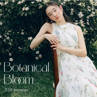 【RANDA(ランダ)】繊細に描かれたフラワー柄が夏の光を受けて映える “Botanical Bloom”〈4月3日(金)発売〉