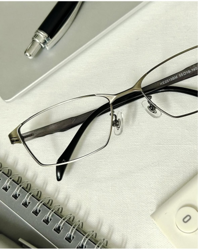 【メガネショップ】T.G.C.新作フレームのお知らせ