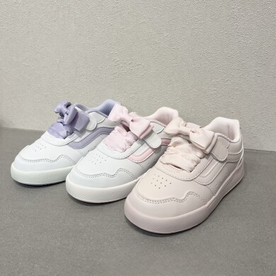 VANS キッズ新作🎀