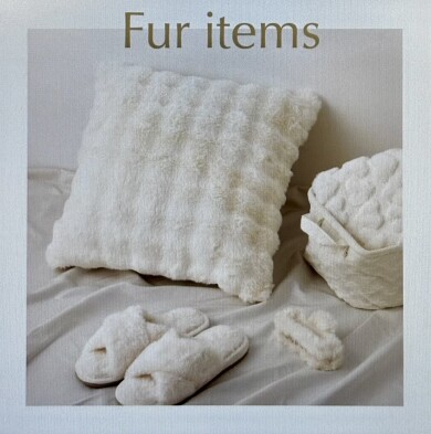 可愛いクッションカバーが入荷✨