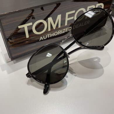 TOMFORD サングラス🕶️