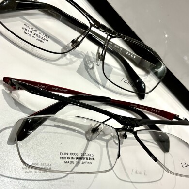 跳ね上げメガネ👓
