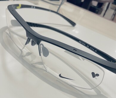 NIKE👓