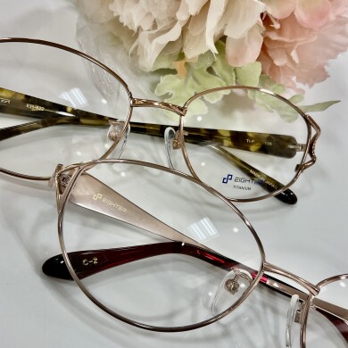  EIGHER(エイター)👓