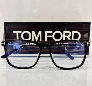 【TOM FORD】