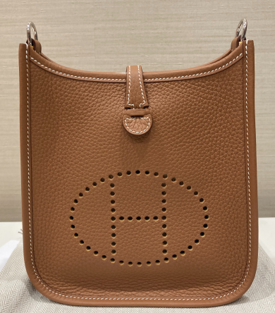 〜買取品をご紹介〜 熊本市、熊本駅で買取ならコメ兵‼︎