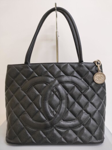 【CHANEL】復刻トートの買取をご紹介