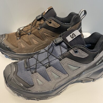 SALOMON 新作✨✨
