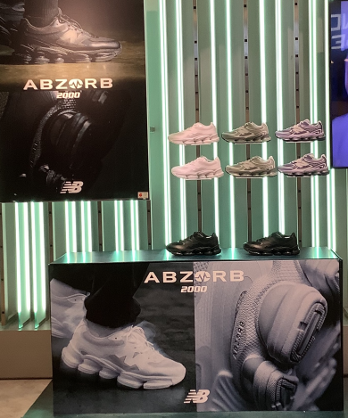 New Balance 「ABZORB 2000」
