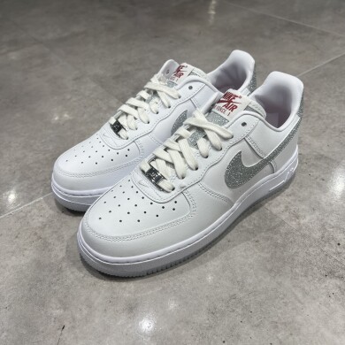 ✨NIKE AIRFORCE1 再入荷 ✨