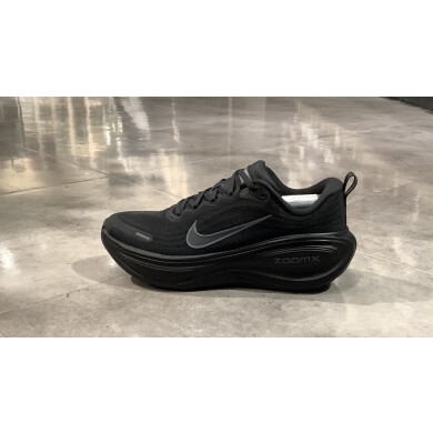 ABCマート グランドステージ／シャルロット