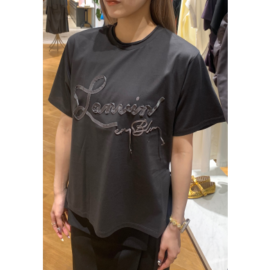 新作！ロゴ刺繍Tシャツ❣️