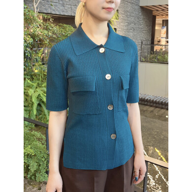 秋まで活躍！大人なリブポロニット💙