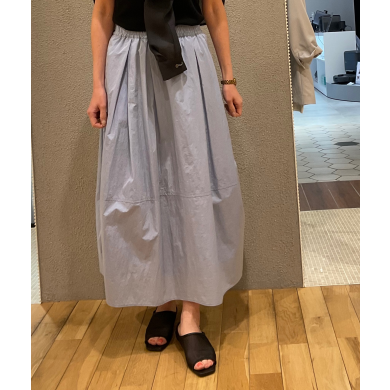 レディなボリューム感が可愛いスカート