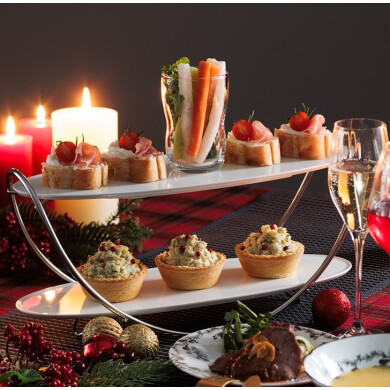 クリスマスにおすすめ🎄✨おうちパーティーが華やぐ!スリムで使いやすいパーティースタンド✨🎄