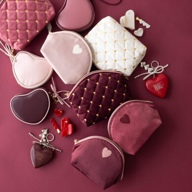 バレンタインギフトにもおすすめ🍫新作ポーチ入荷❤