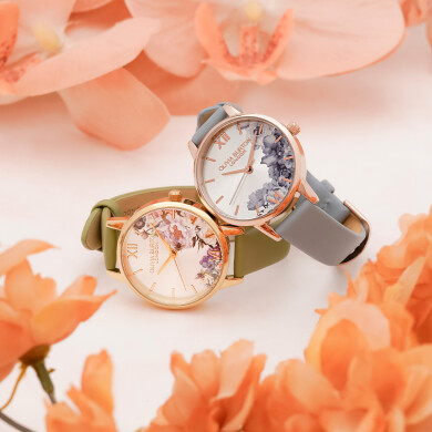 【OLIVIA BURTON】合格祝いに花をそえて