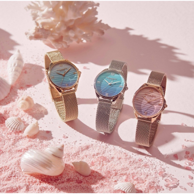 新作【OLIVIA BURTON】海辺の光を、手もとに