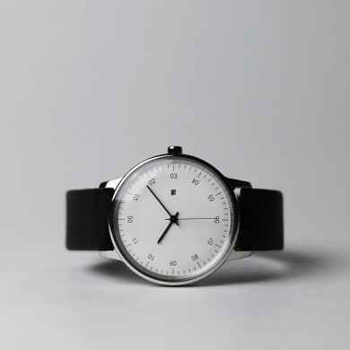 【sazare】就職祝いには長く使える時計を