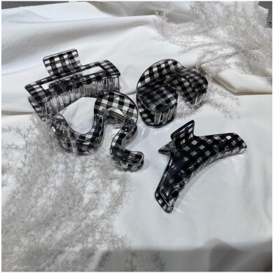 新商品アクリルバンスのご紹介☆彡