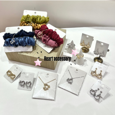 ハートのアクセサリー 新商品入荷致しました(^_-)-☆