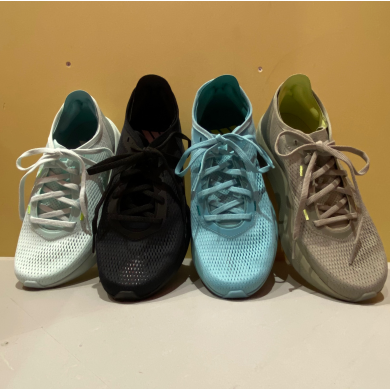 adidas☆トレッドフロー
