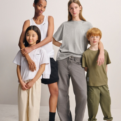5/23(金)発売❗ANYA HINDMARCH T SHIRT SHOP