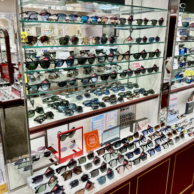 レイバンサングラス多数取り揃えております😎
