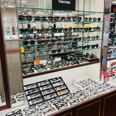 TOM FORD100本フェア開催❣️