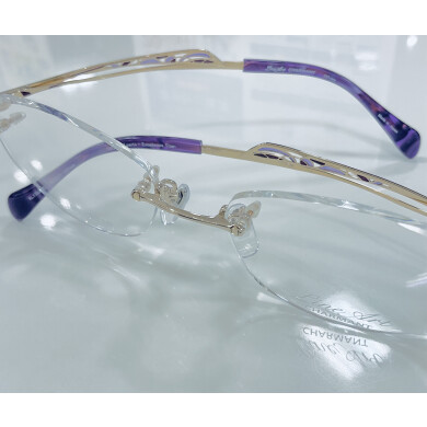 ラインアート👓