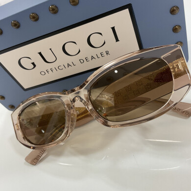 GUCCI🕶️
