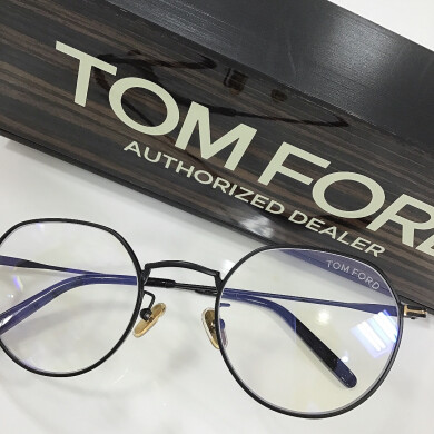 TOM FORD👓