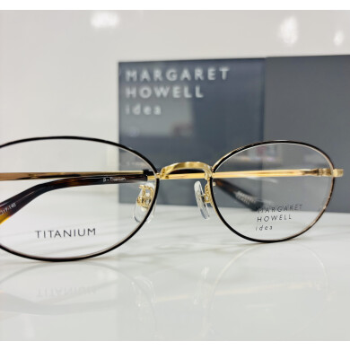 【マーガレットハウエル】