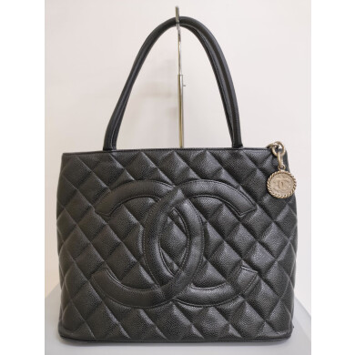 【CHANEL】復刻トートの買取をご紹介