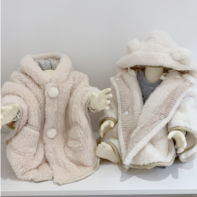 大人気✨ 2wayアニマルボアカープ🧸