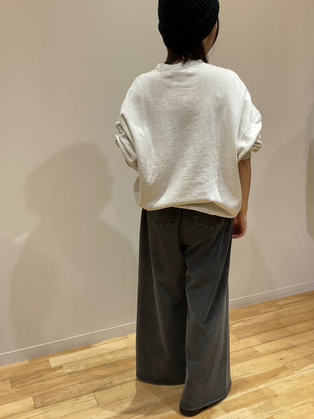 トレンドのグレーデニム♡